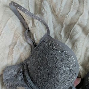 Victoria's Secret Intimates & Sleepwear - Victoria's Secret Dream Angels Push-up Bra Victoria's Secret Intimates & Sleepwear - Victoria's Secret Dream Angels Push-up Bra